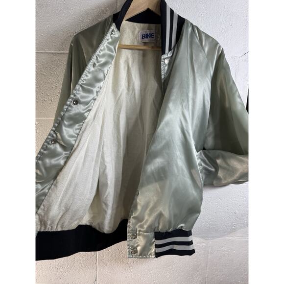 Vintage Satin Bomber Jacket Unisex Large Gray 70s 80s Harrington Coat Varsity - Picture 6 of 9
